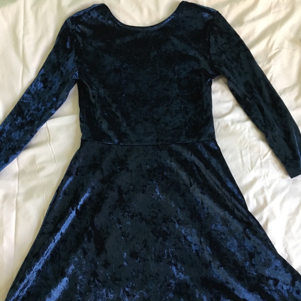 Dark blue crushed velvet dress